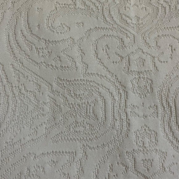 BNWT GUESS dress - Picture 3 of 3